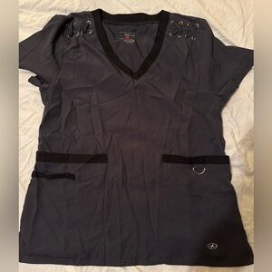 New York Laundry Scrub Top